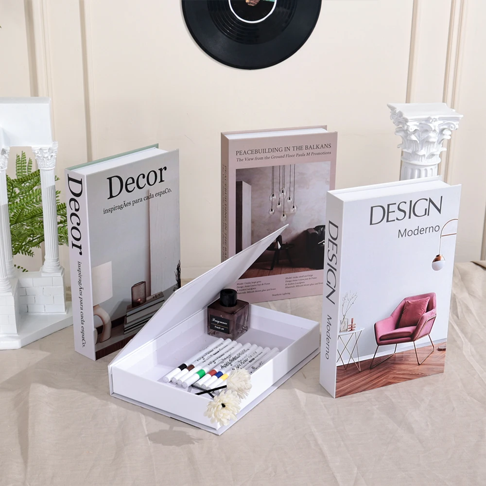 Interior Design Luxury Living Room - Minimalizm Sahte Kitaplar Dekor Lüks Oturma